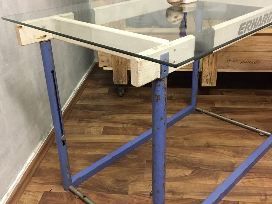 Upcycling Hürdentisch seite